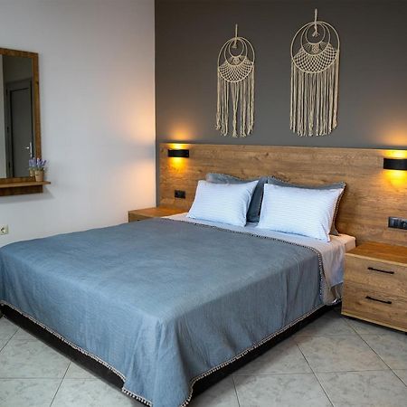 Sea View Apartment Grek Nea 3 Nea Roda Bagian luar foto