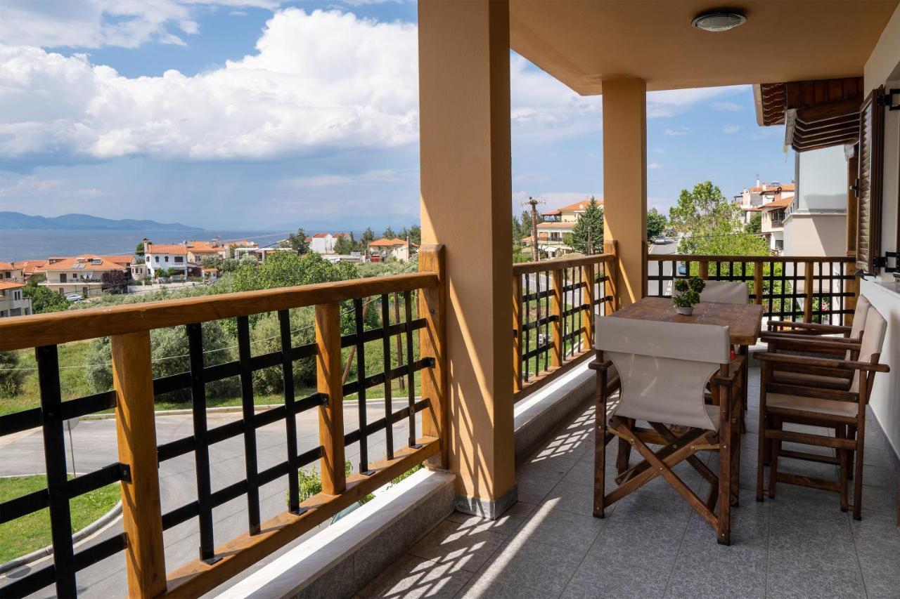 Sea View Apartment Grek Nea 3 Nea Roda Bagian luar foto