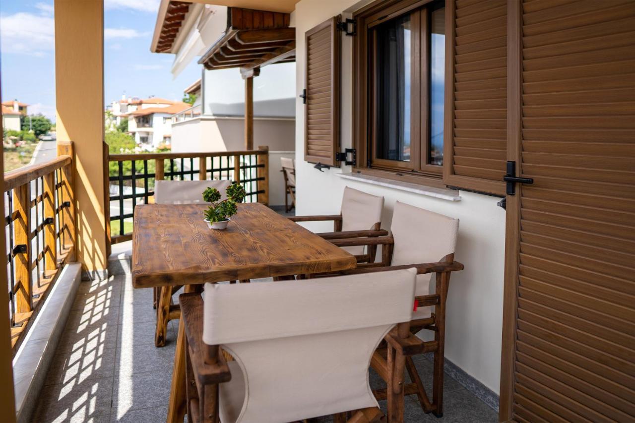 Sea View Apartment Grek Nea 3 Nea Roda Bagian luar foto